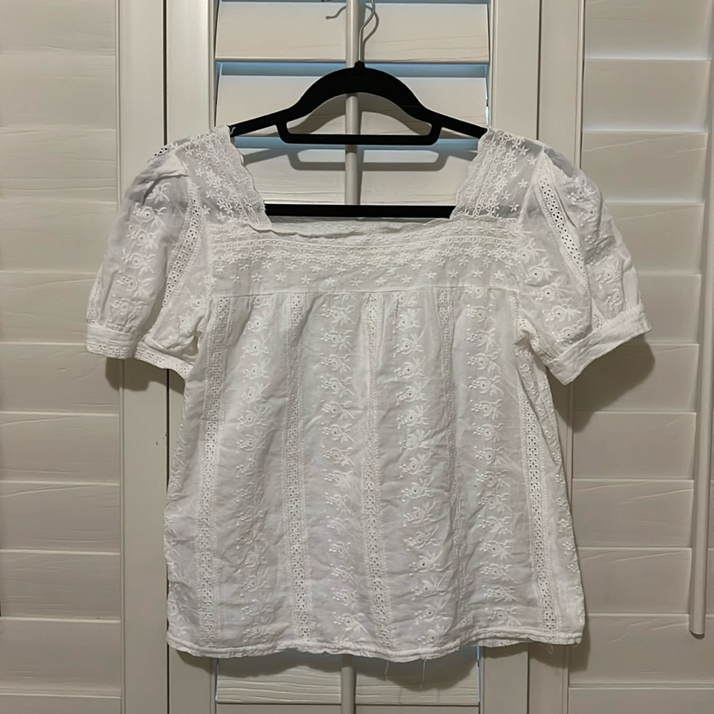 White Blouse Women’s Small